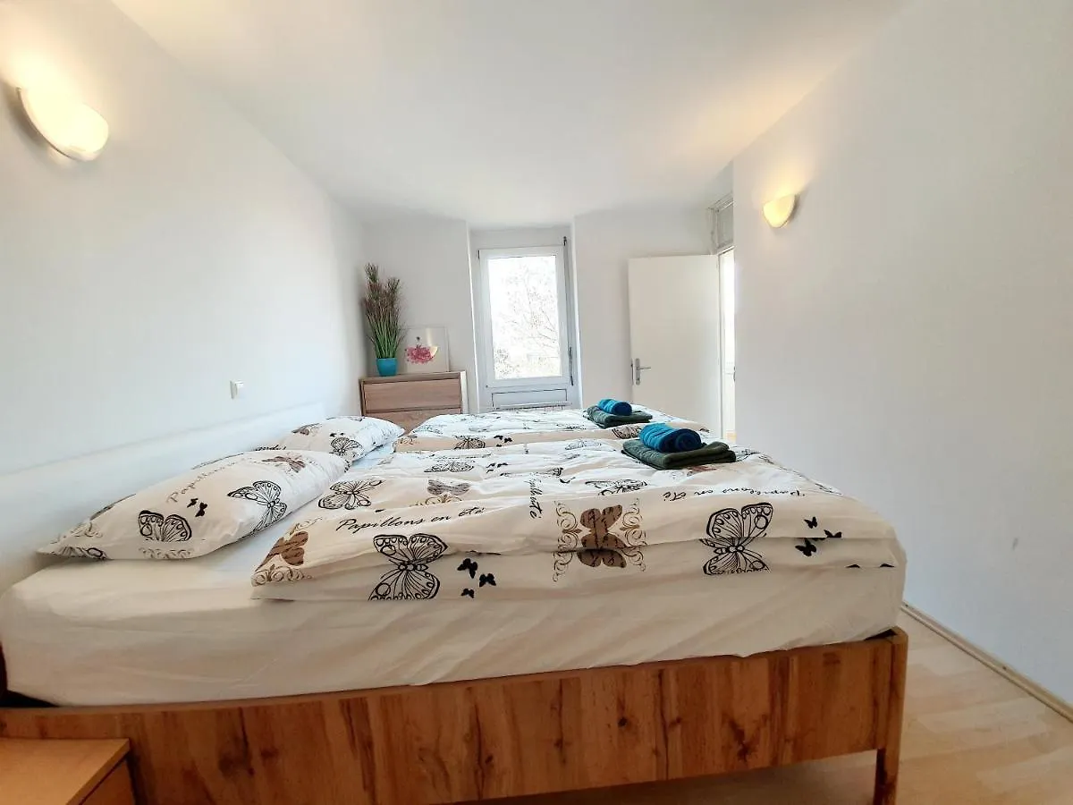 Bossa Nova Castle&Outstanding Home With Garage Ljubljana 0*,  Slovenia