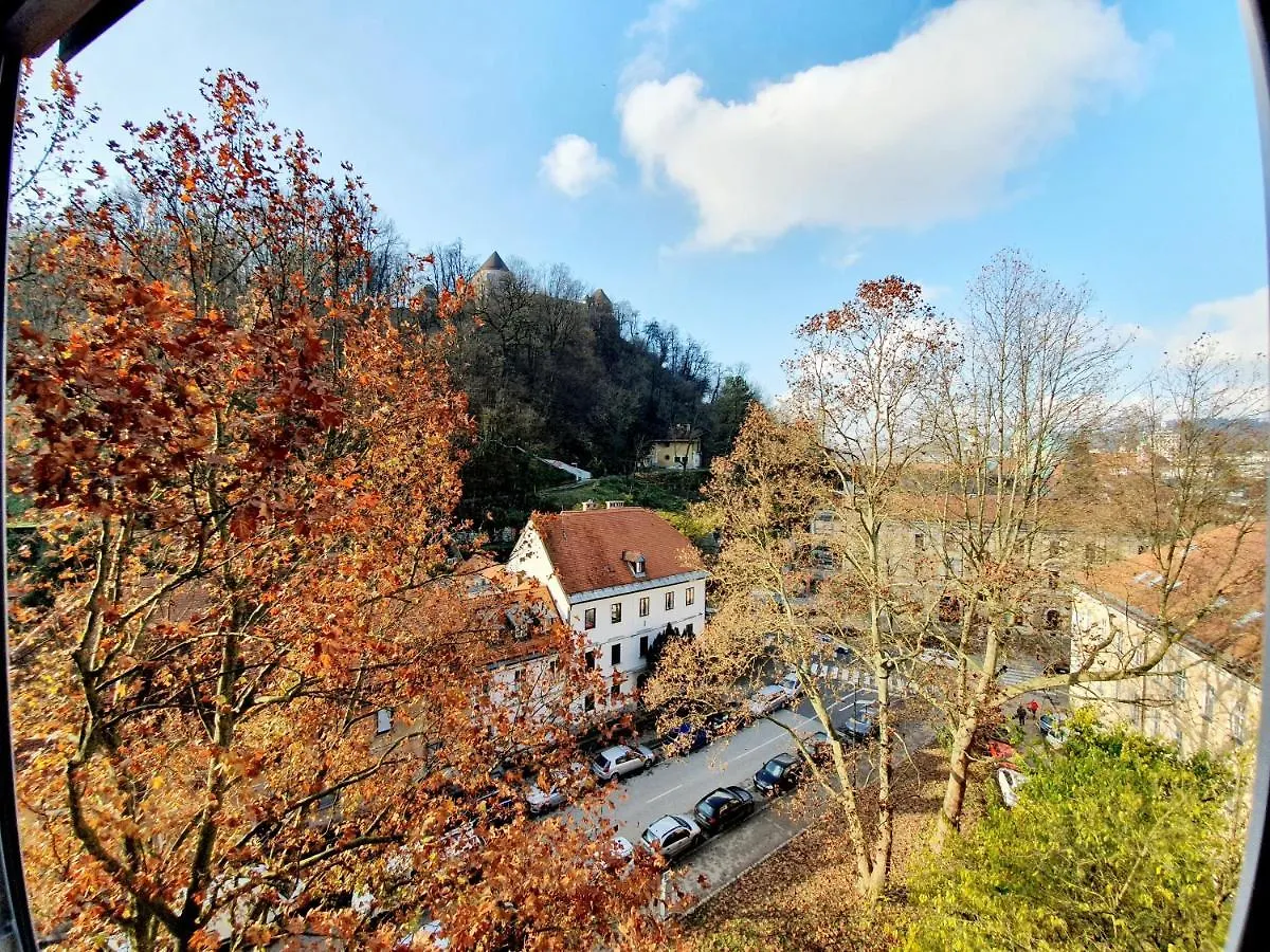 Appartement Bossa Nova Castle&Outstanding Home With Garage Ljubljana