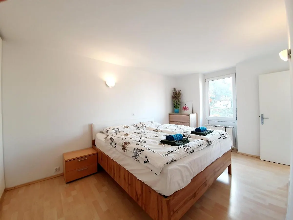 Bossa Nova Castle&Outstanding Home With Garage Ljubljana