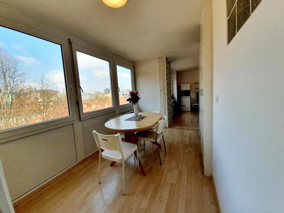 Bossa Nova Castle&Outstanding Home With Garage Ljubljana 0*,